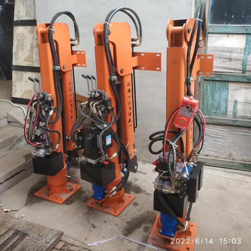 西城区重汽蓝牌随车吊 3.2吨 国六动力强 液压驱动 农用自卸起重机